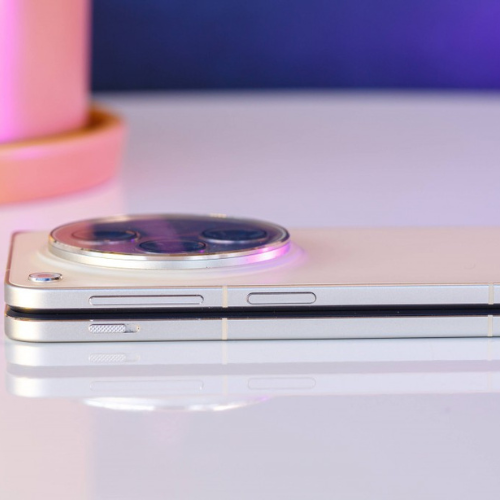 OPPO Find N3 – Foldable Smartphone with Dual Screen & High-End Performance (67W Fast Charging)