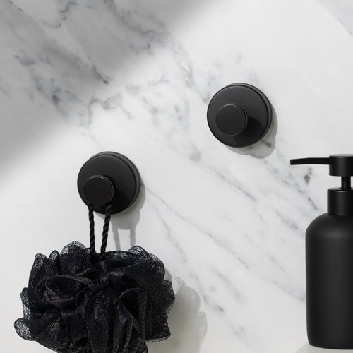 ScandicHook – Enkel montering uten boring.