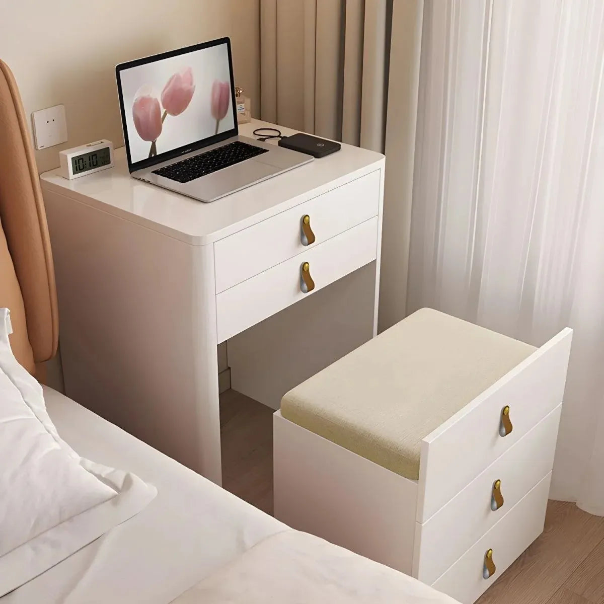 Ivory - Foldable Mirror Makeup Table