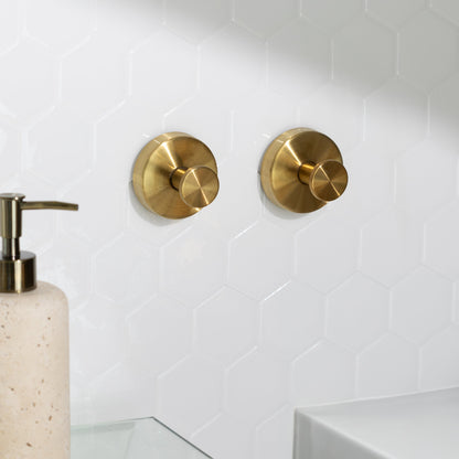 ScandicHook – Enkel montering uten boring.