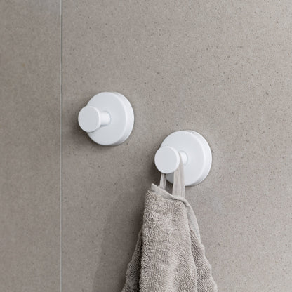 ScandicHook – Enkel montering uten boring.