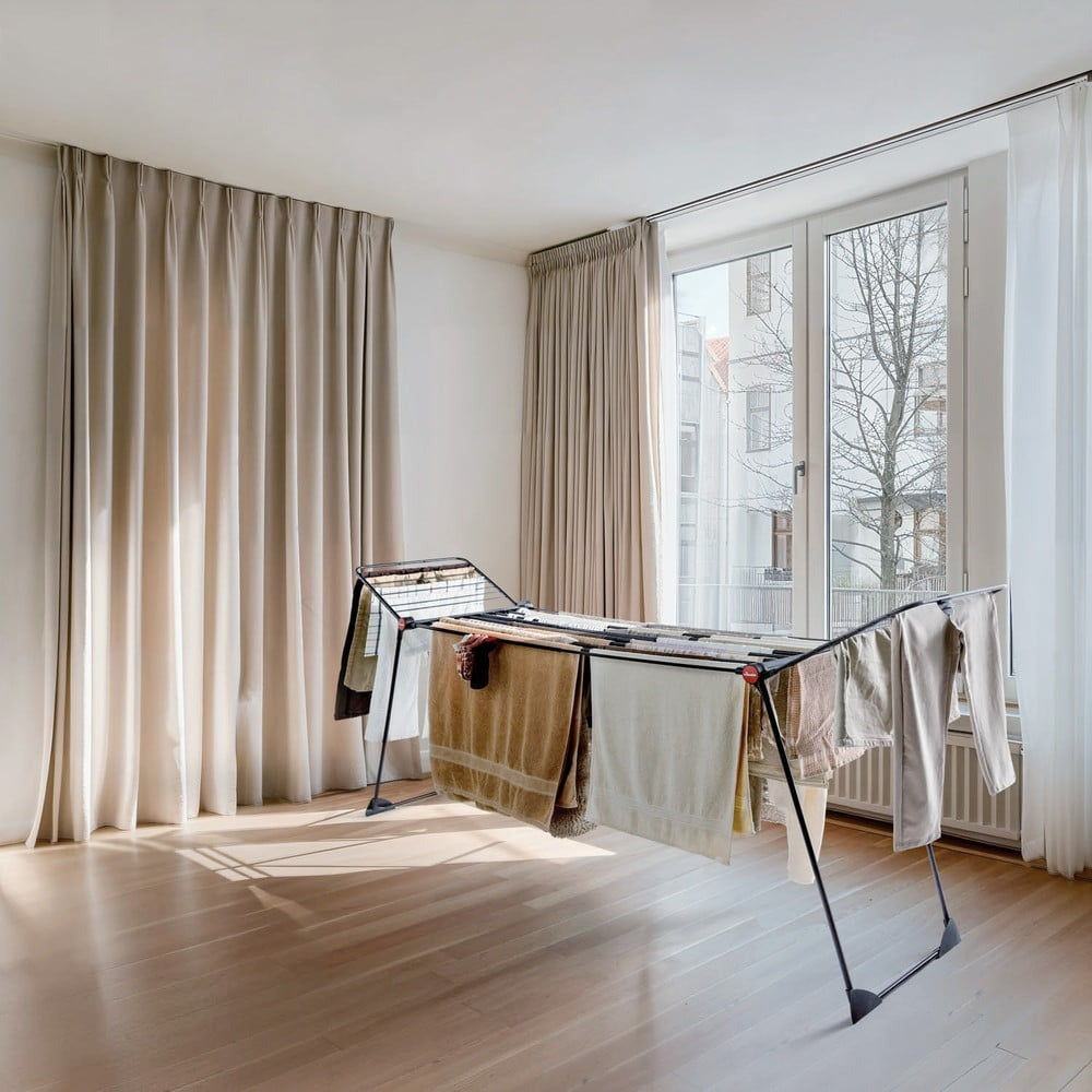 Vileda Infinity Flex® Indoor Clothes Dryer, XXL Lines over 2 Metres, Stable and Sturdy, Easy to Carry